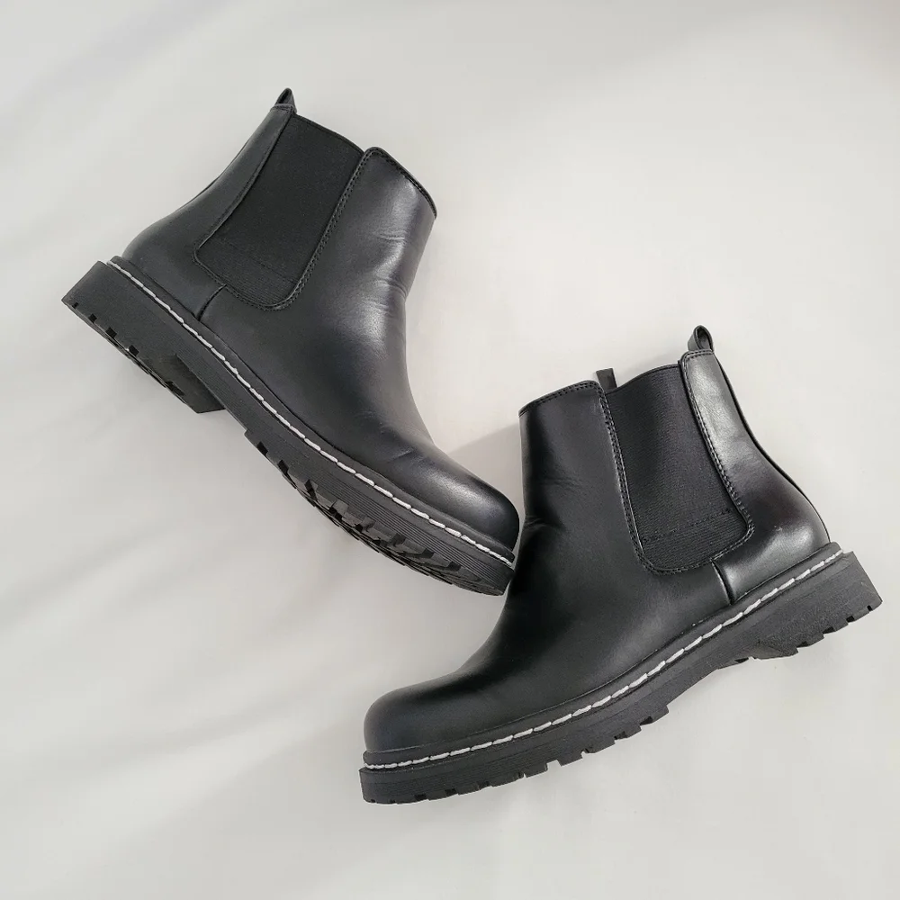 Torrid || 7.5 WW Black Faux Leather Chelsea Lug Sole Bootie - Picture 6 of 11